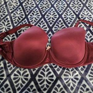 Victoria's Secret Body By Victoria 38DDD
